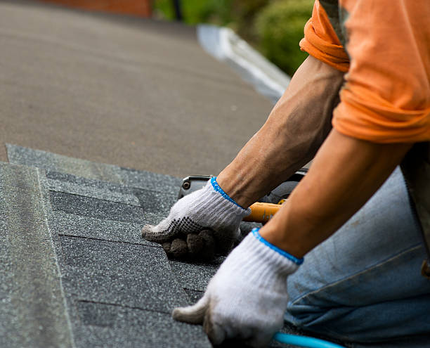 Best Roof Gutter Cleaning  in Beckett Ridge, OH